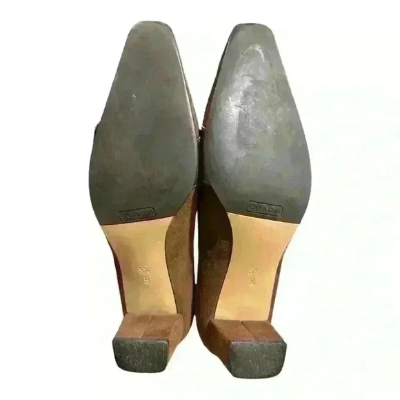 Coach Hailey Low Heel Brown Suede, size 5.5 - Picture 4 of 8